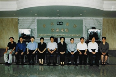 2001年6月1日，时任副省长叶荣宝等辅导来公司查抄领导“三个代表”学教活动